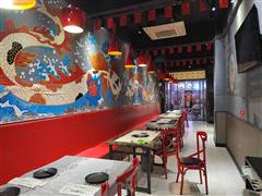 青云市集商圈60平有外摆区餐饮店转让